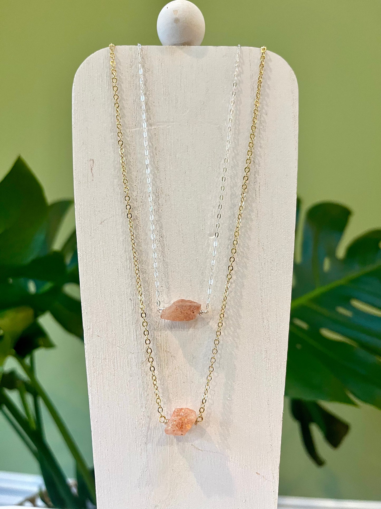 SUNSTONE NECKLACE